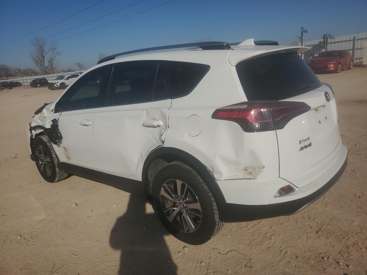 2018 Toyota RAV 4 - Image 2