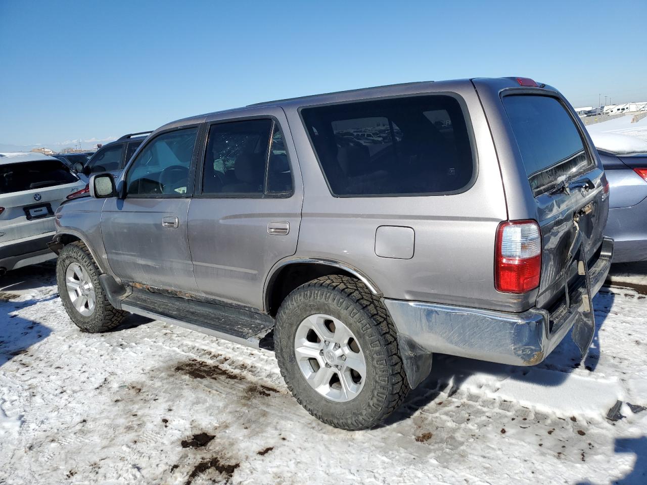 2001 Toyota 4Runner - Image 2
