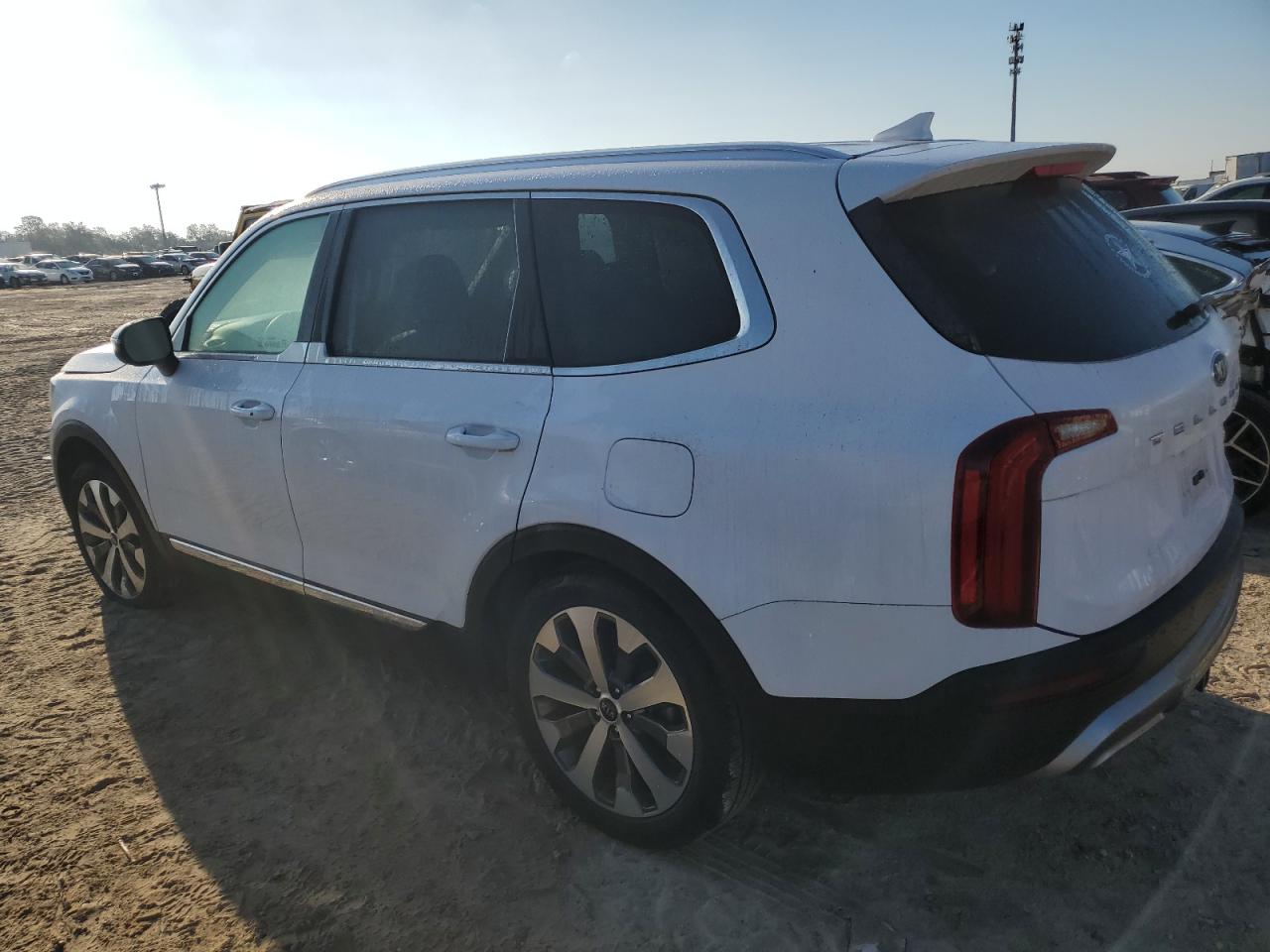 2021 Kia Telluride - Image 2