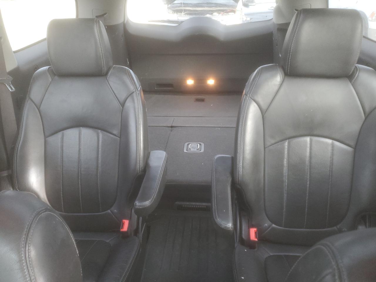 2013 Buick Enclave - Image 10