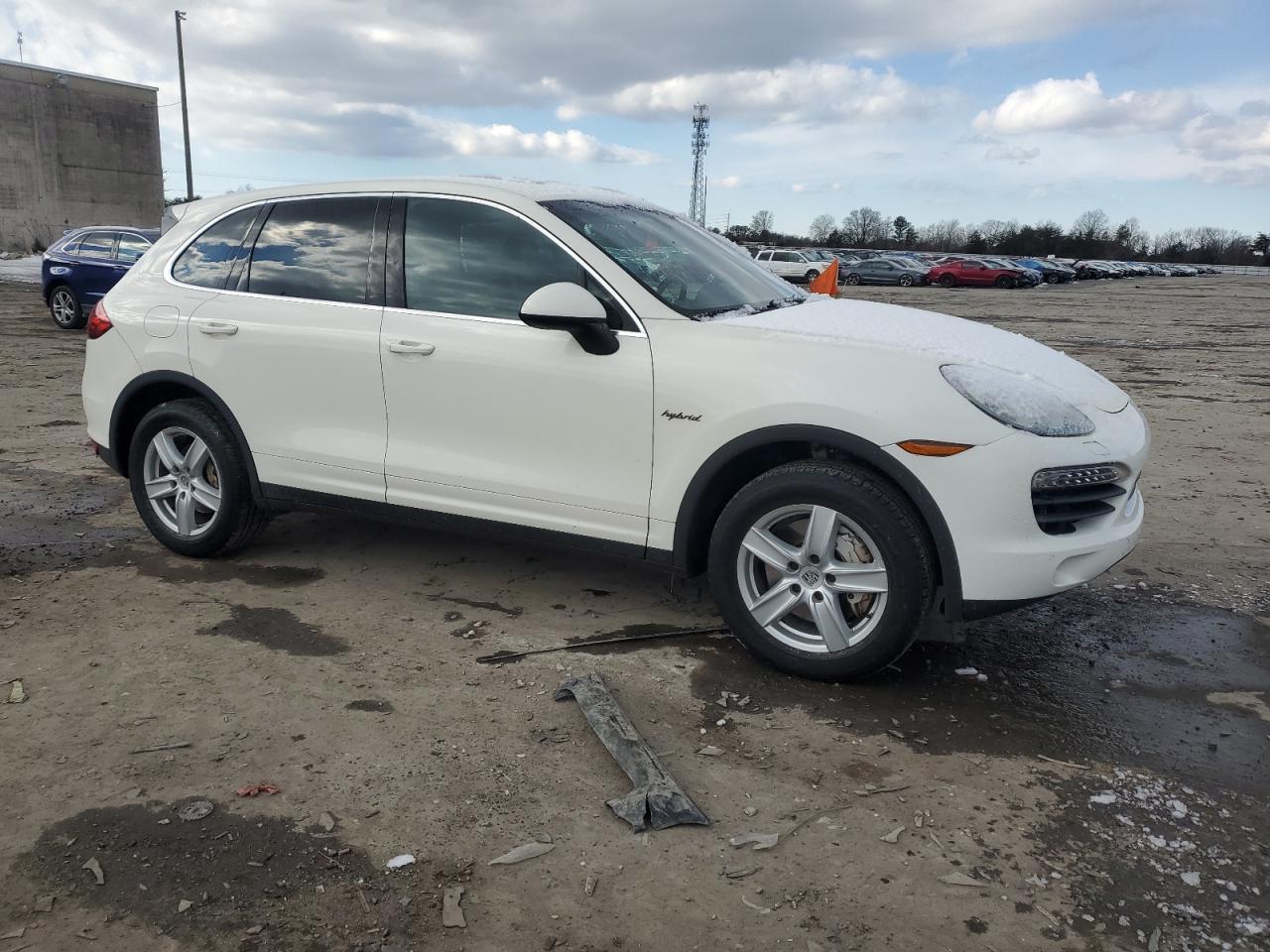 2011 Porsche Cayenne - Image 4