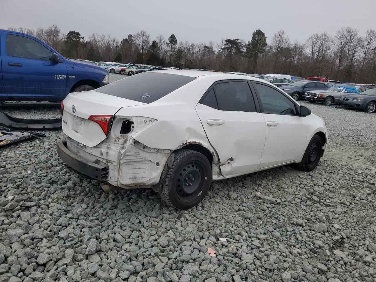 2019 Toyota Corolla - Image 3