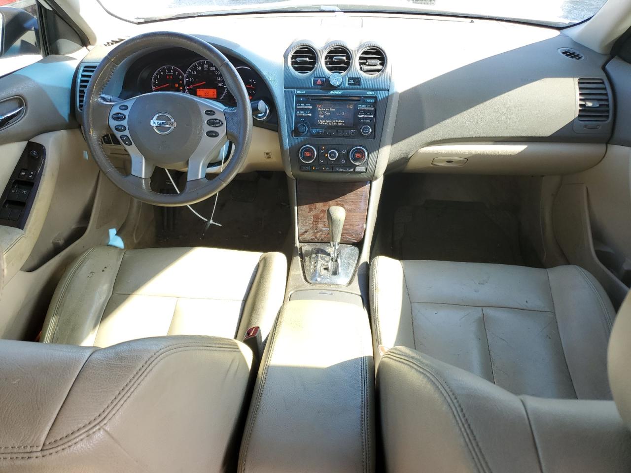2012 Nissan Altima - Image 8