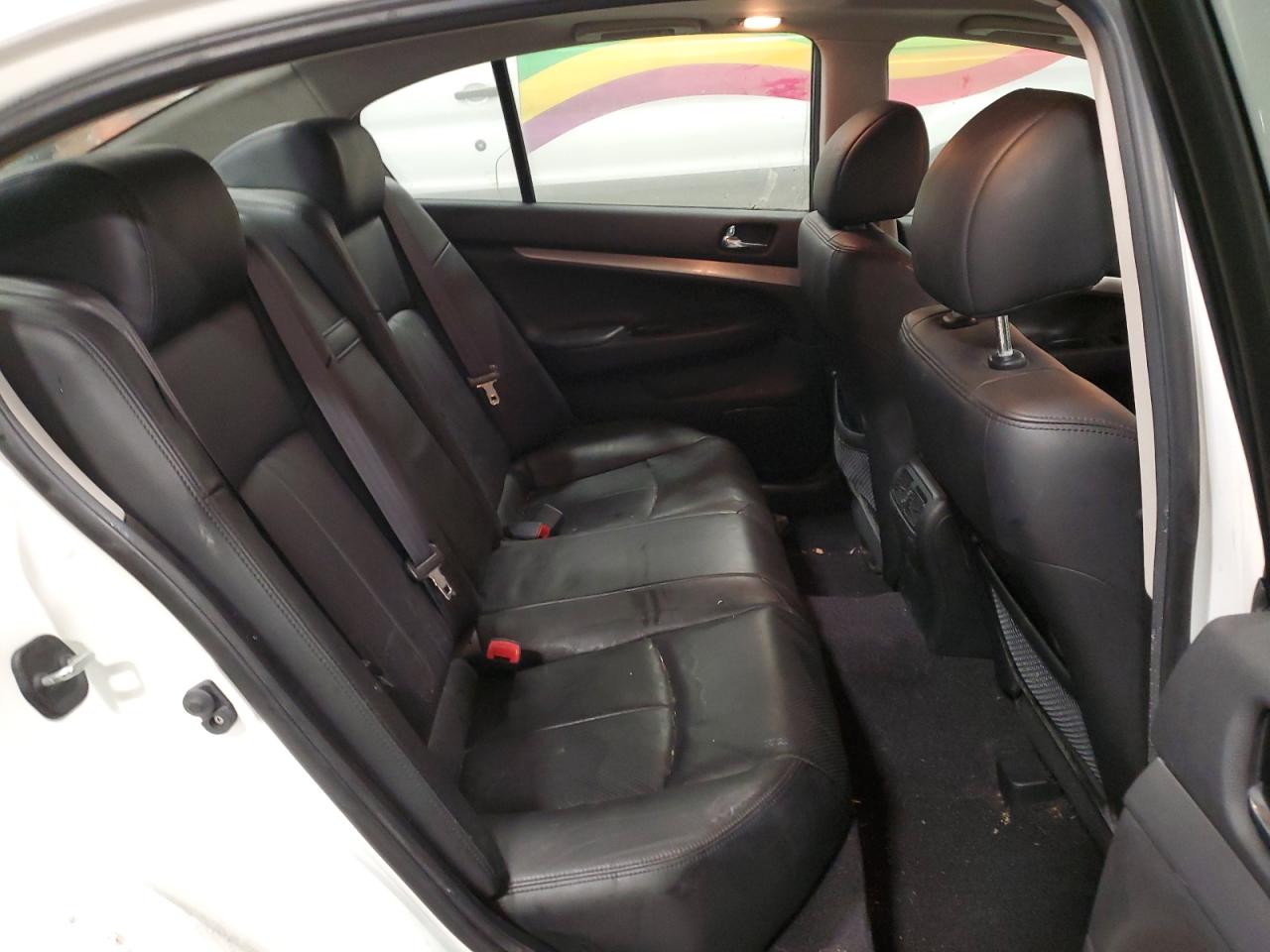 2011 Infiniti G - Image 11