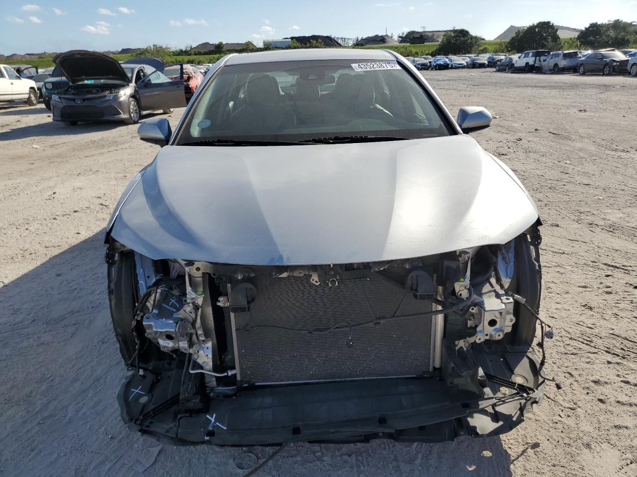 2018 Toyota Camry - Image 5
