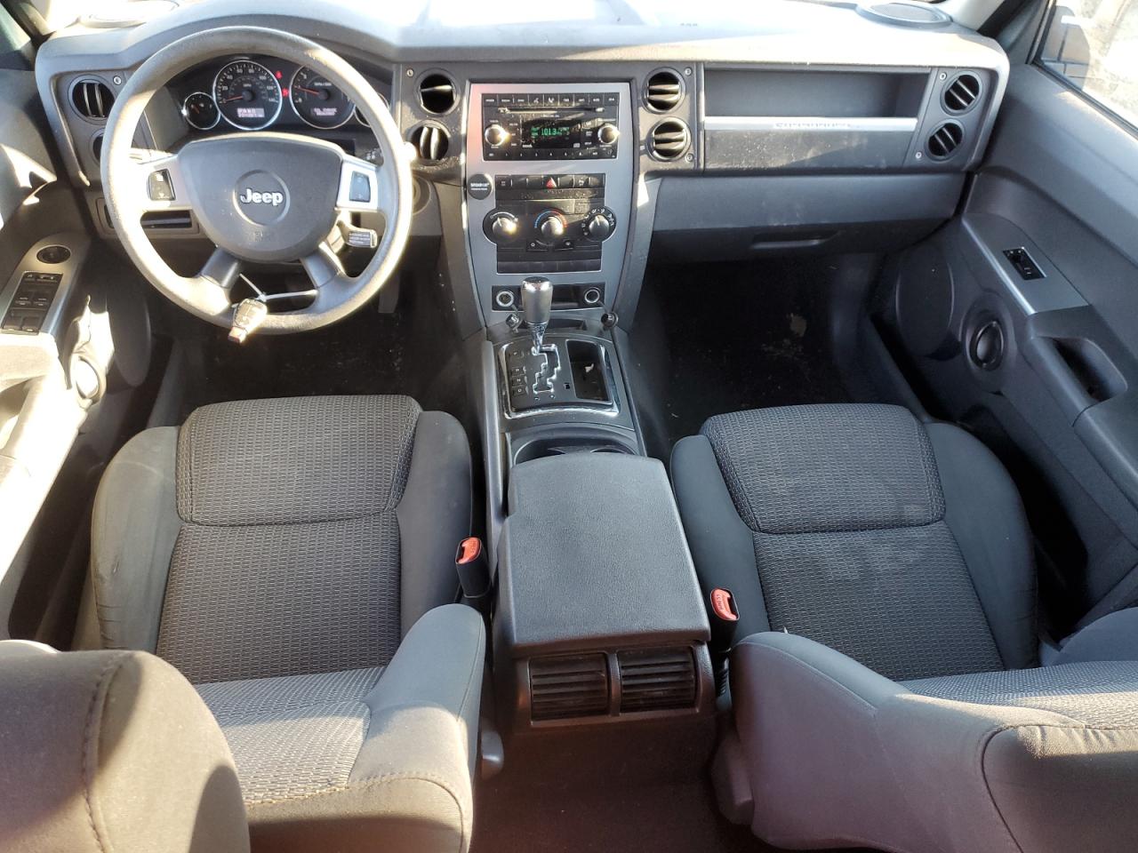 2008 Jeep Commander - Image 8