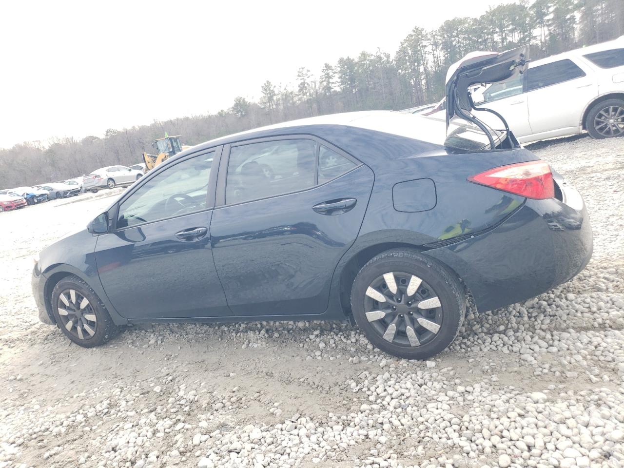 2018 Toyota Corolla - Image 2