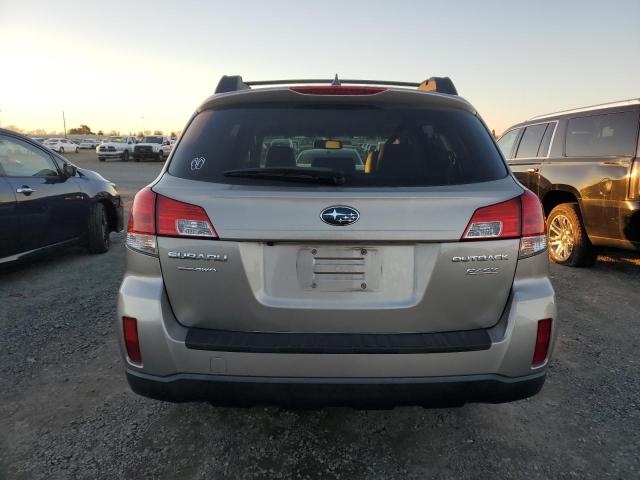  SUBARU OUTBACK 2014 Srebrny