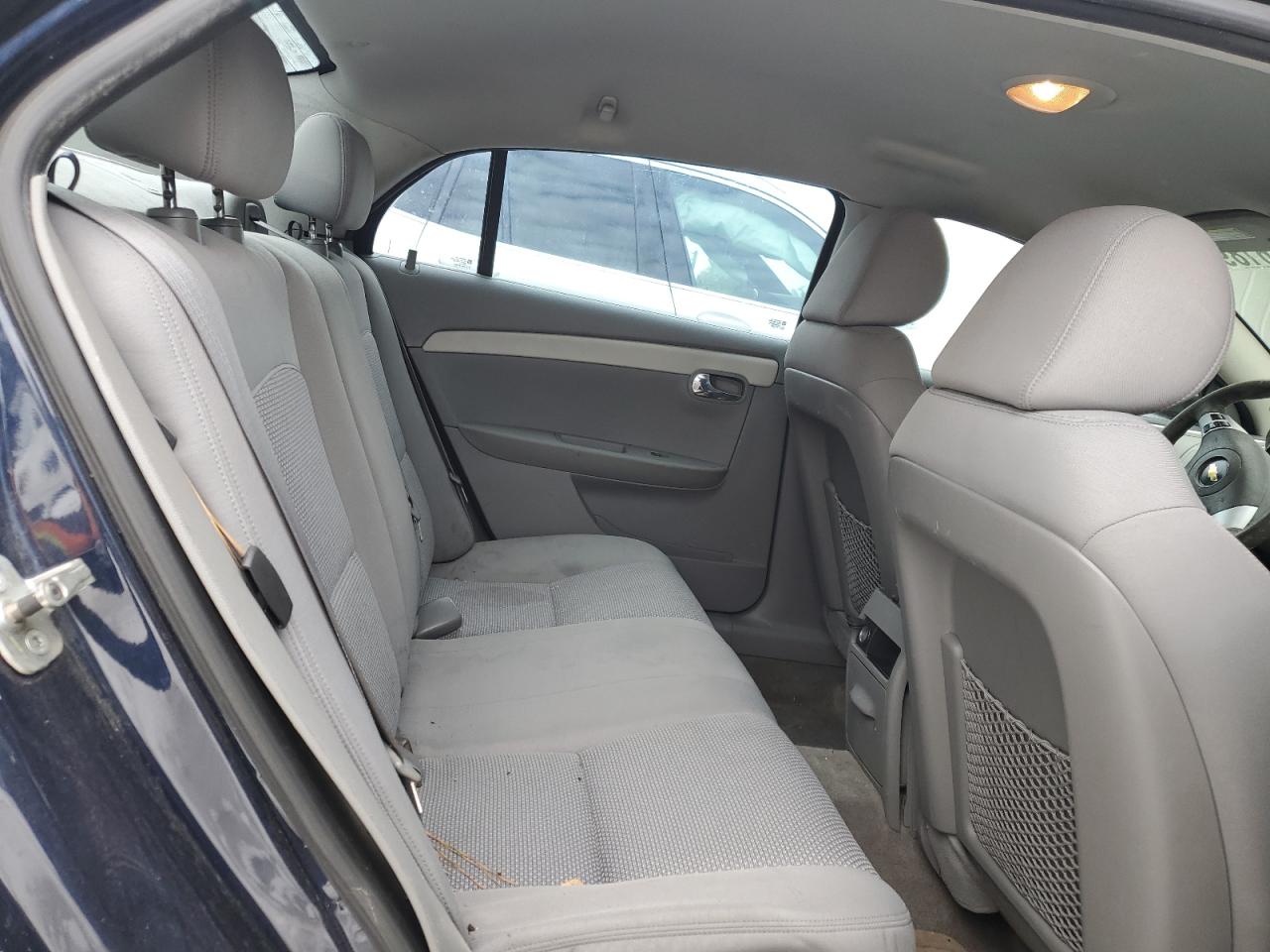 2010 Chevrolet Malibu - Image 10
