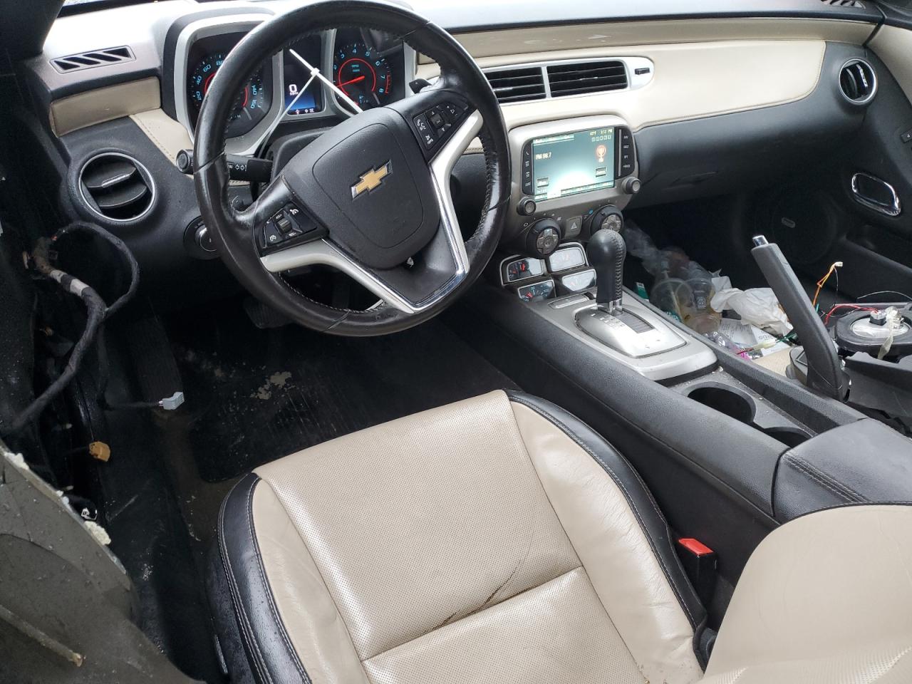 2014 Chevrolet Camaro - Image 8