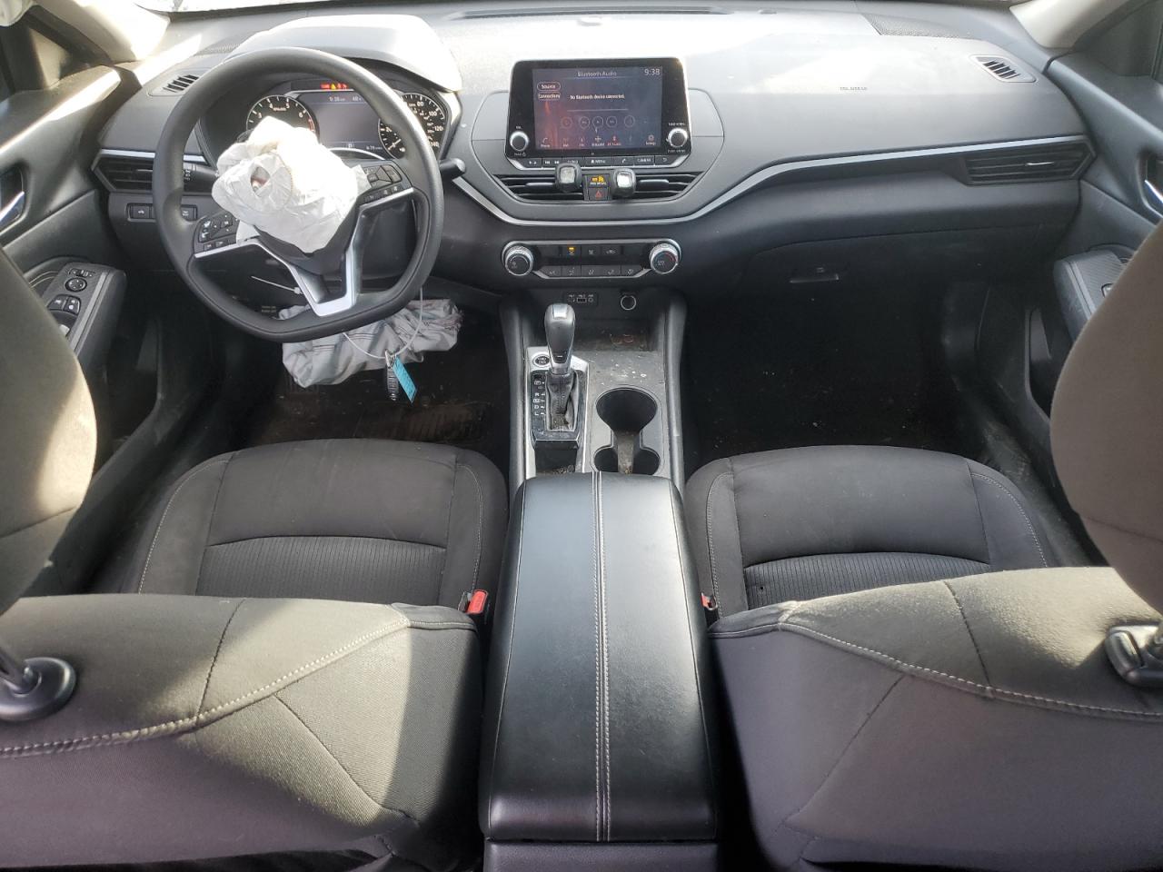 2020 Nissan Altima - Image 8