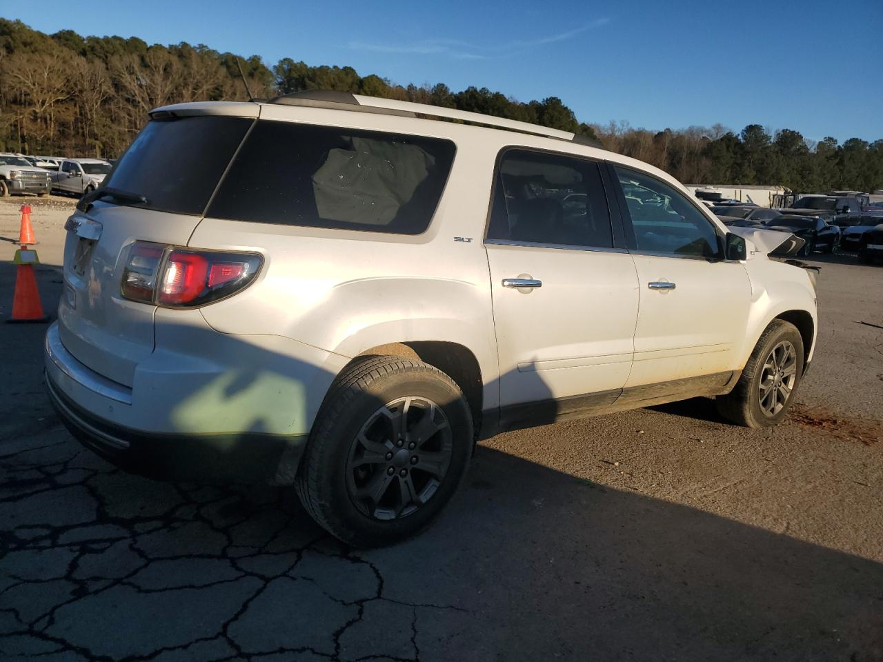 2016 GMC Acadia - Image 3