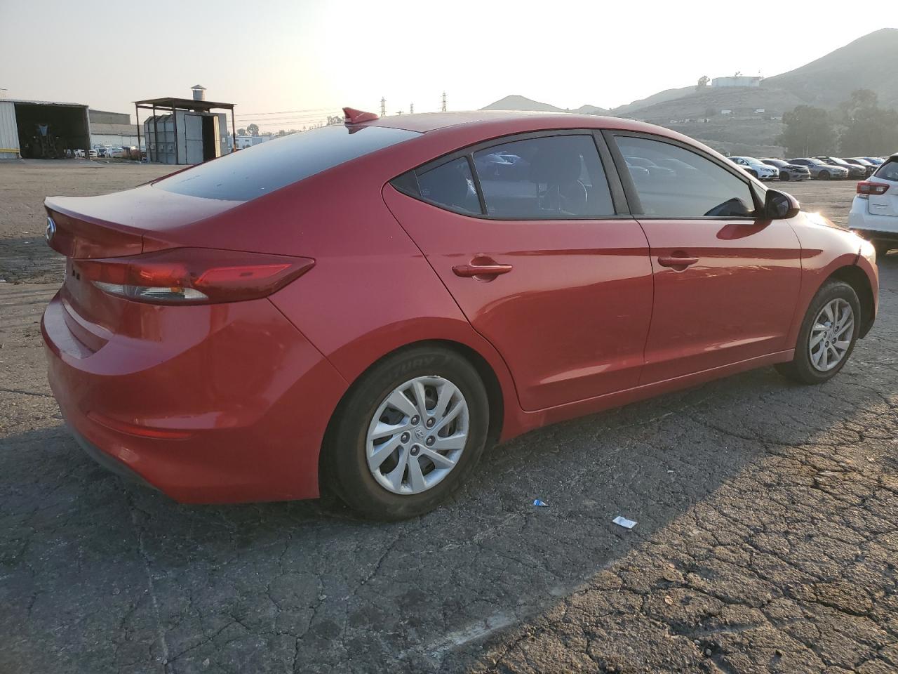 2017 Hyundai Elantra - Image 3