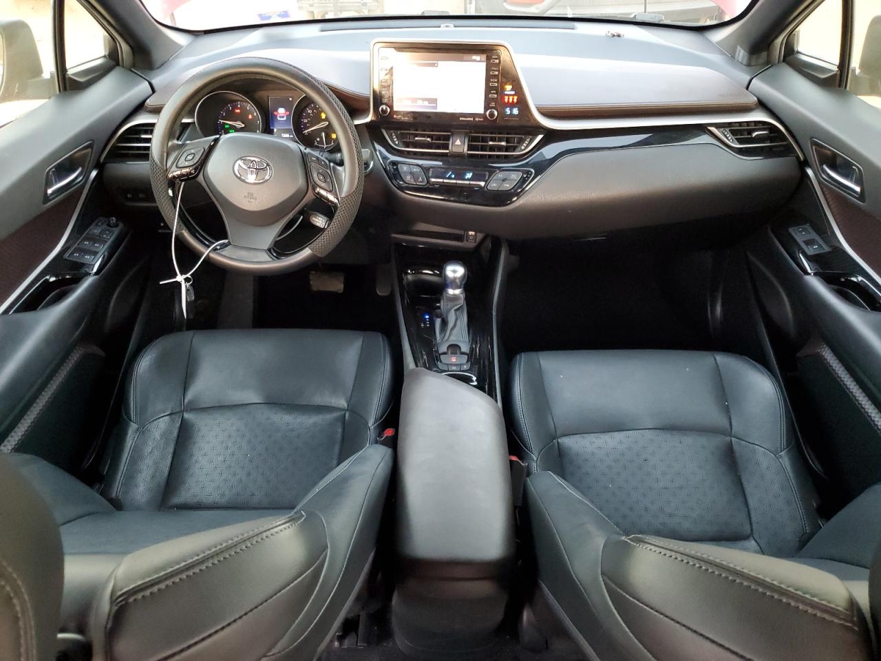 2019 Toyota C-HR - Image 8