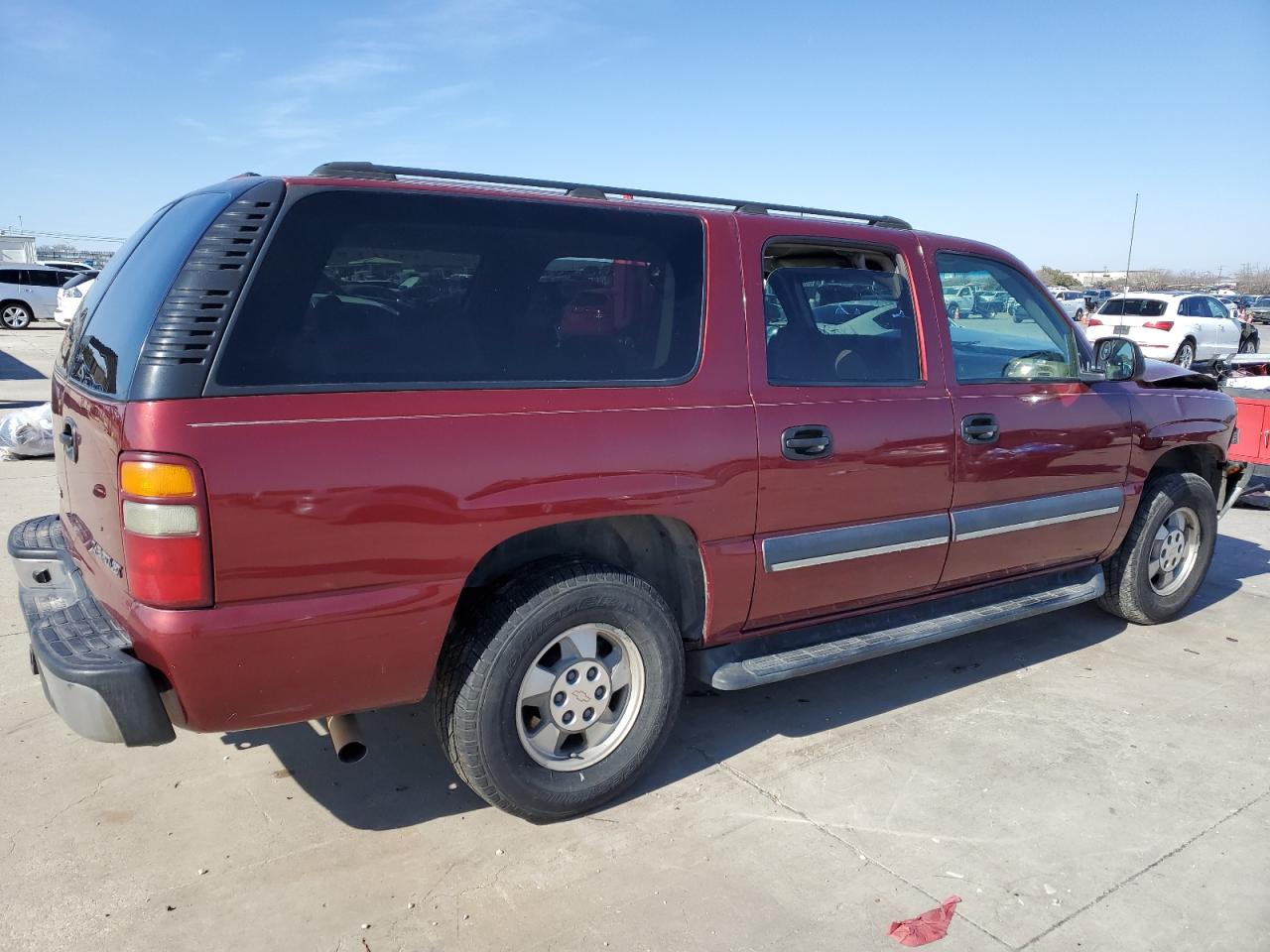 2003 Chevrolet Suburban - Image 3