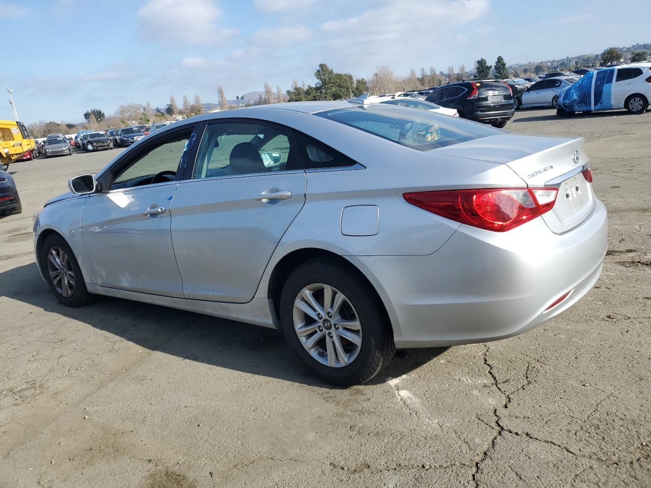 2013 Hyundai Sonata - Image 2