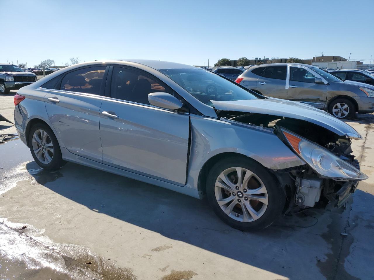2011 Hyundai Sonata - Image 4