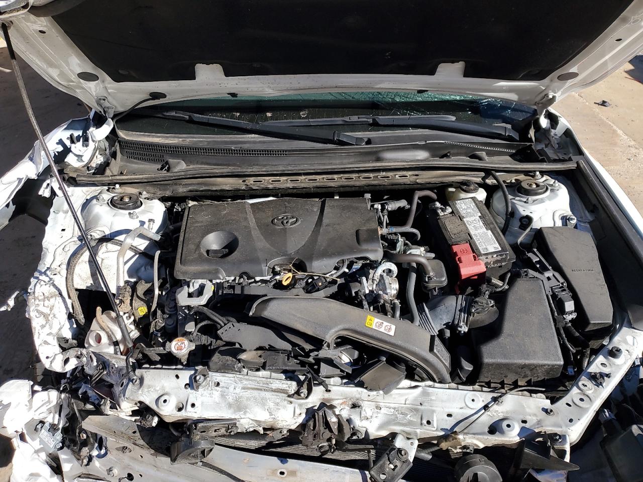 2021 Toyota Camry - Image 11