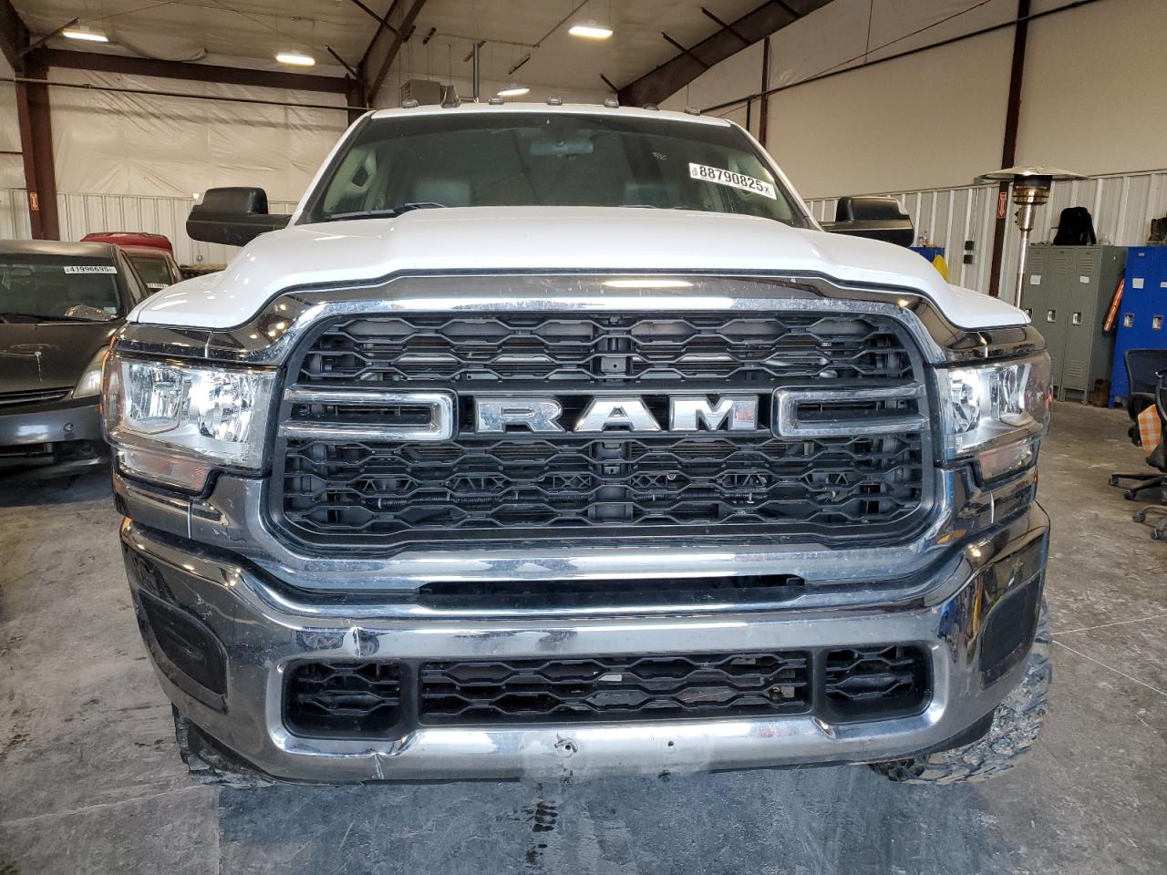 2020 RAM 2500 - Image 5