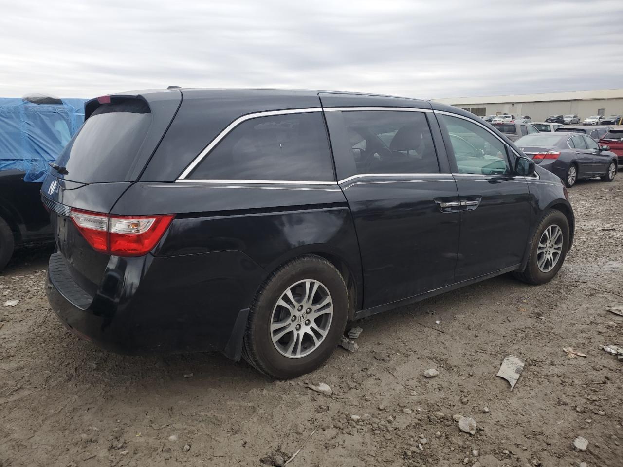 2011 Honda Odyssey - Image 3