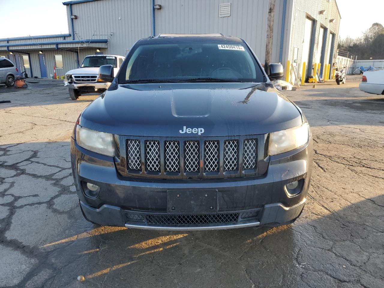 2012 Jeep Grand Cherokee - Image 5