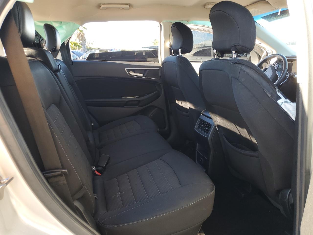 2017 Ford Edge - Image 11