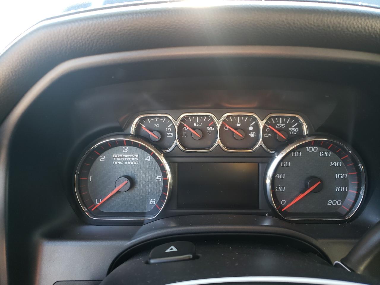 2015 GMC Sierra - Image 9