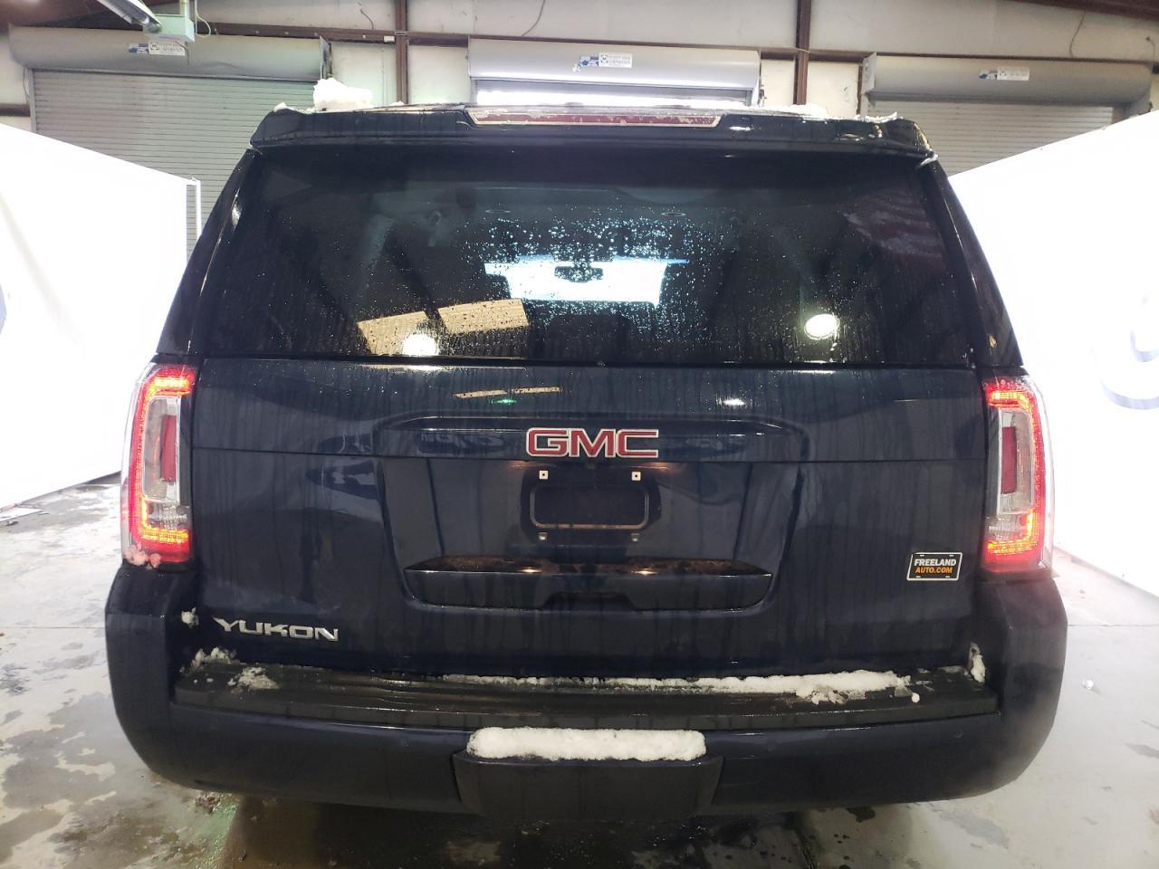 2019 GMC Yukon - Image 6