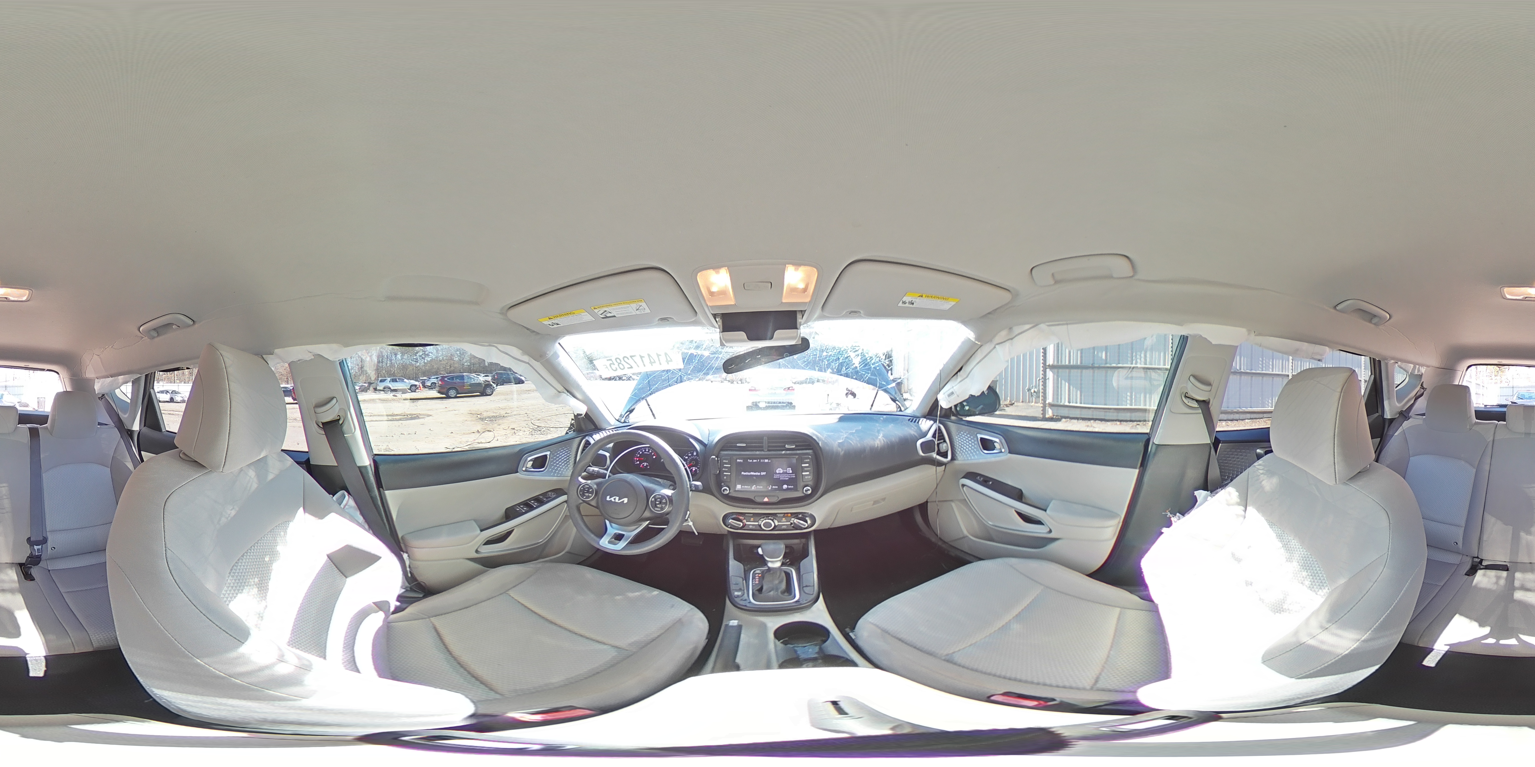 2022 Kia Soul - Image 15