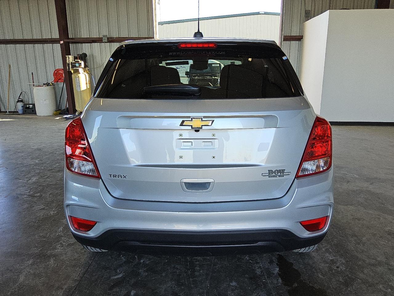 2022 Chevrolet Trax - Image 6