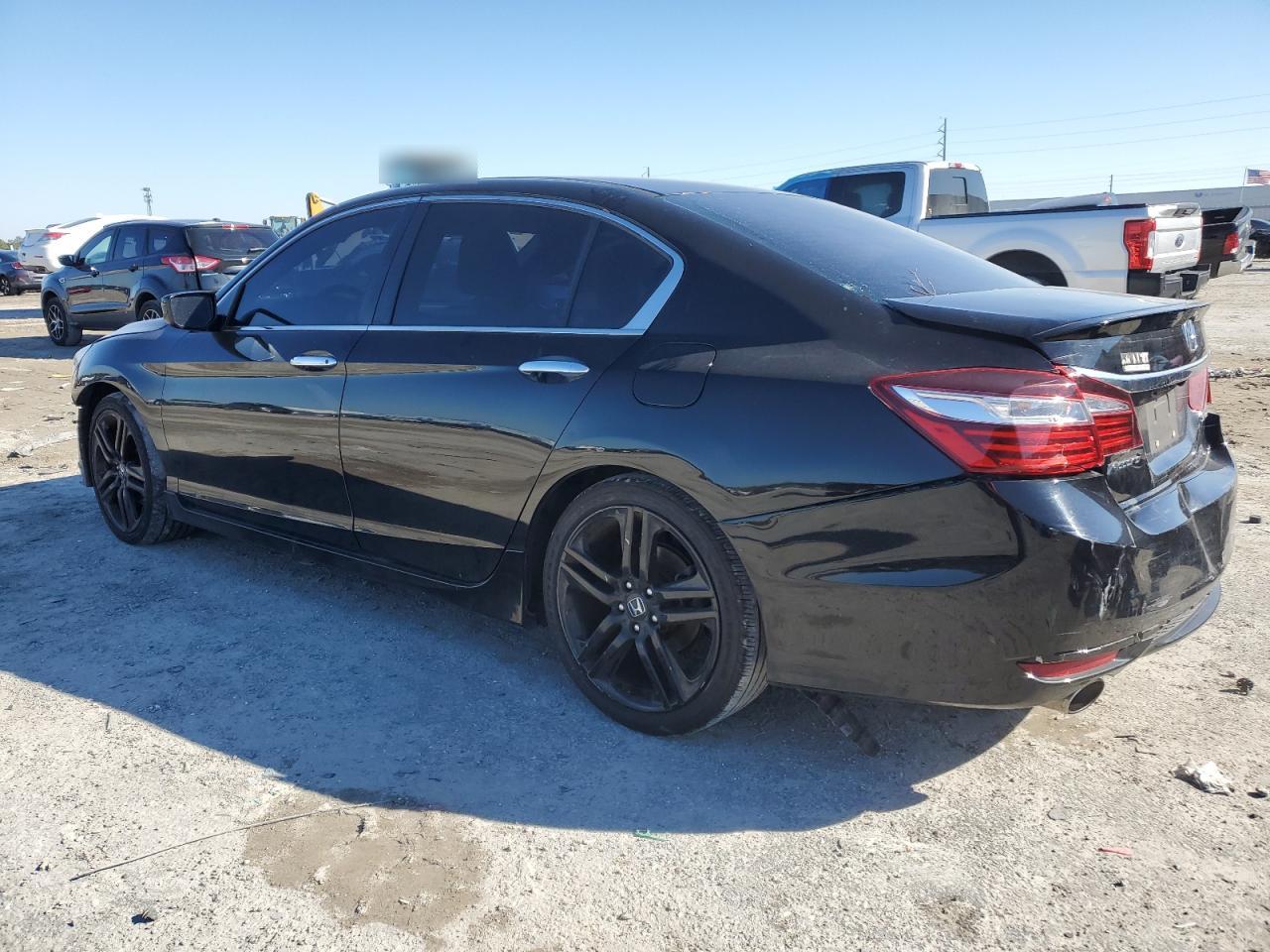 2017 Honda Accord - Image 2
