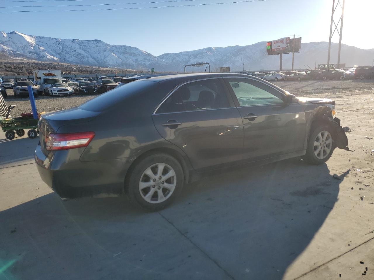 2010 Toyota Camry - Image 3