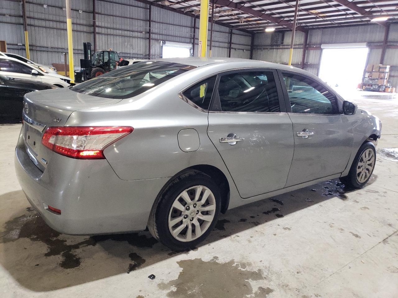 2014 Nissan Sentra - Image 3