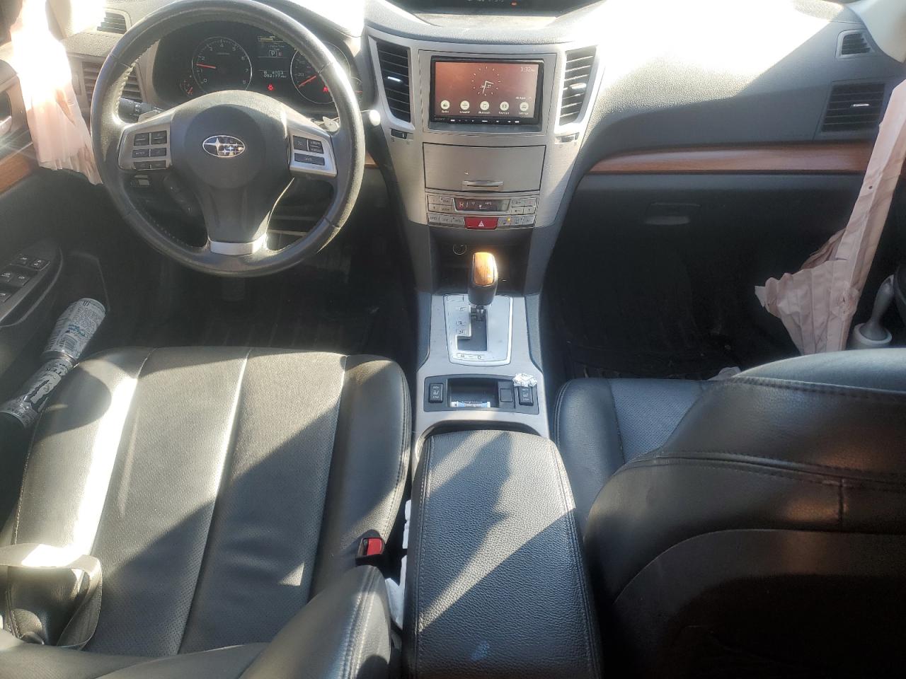 2014 Subaru Outback - Image 8