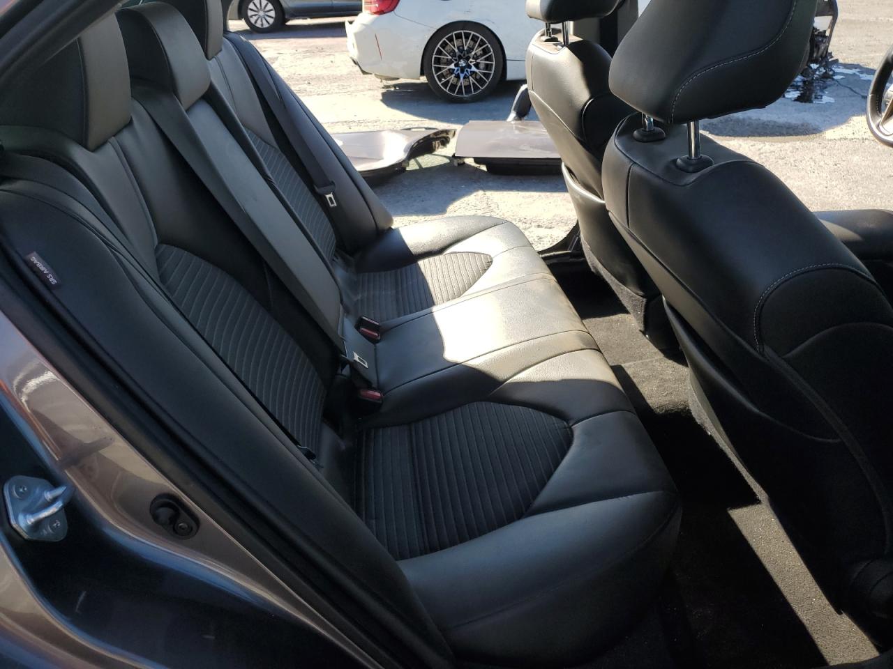 2021 Toyota Camry - Image 10