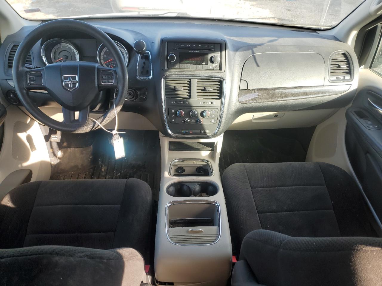 2012 Dodge Caravan - Image 8