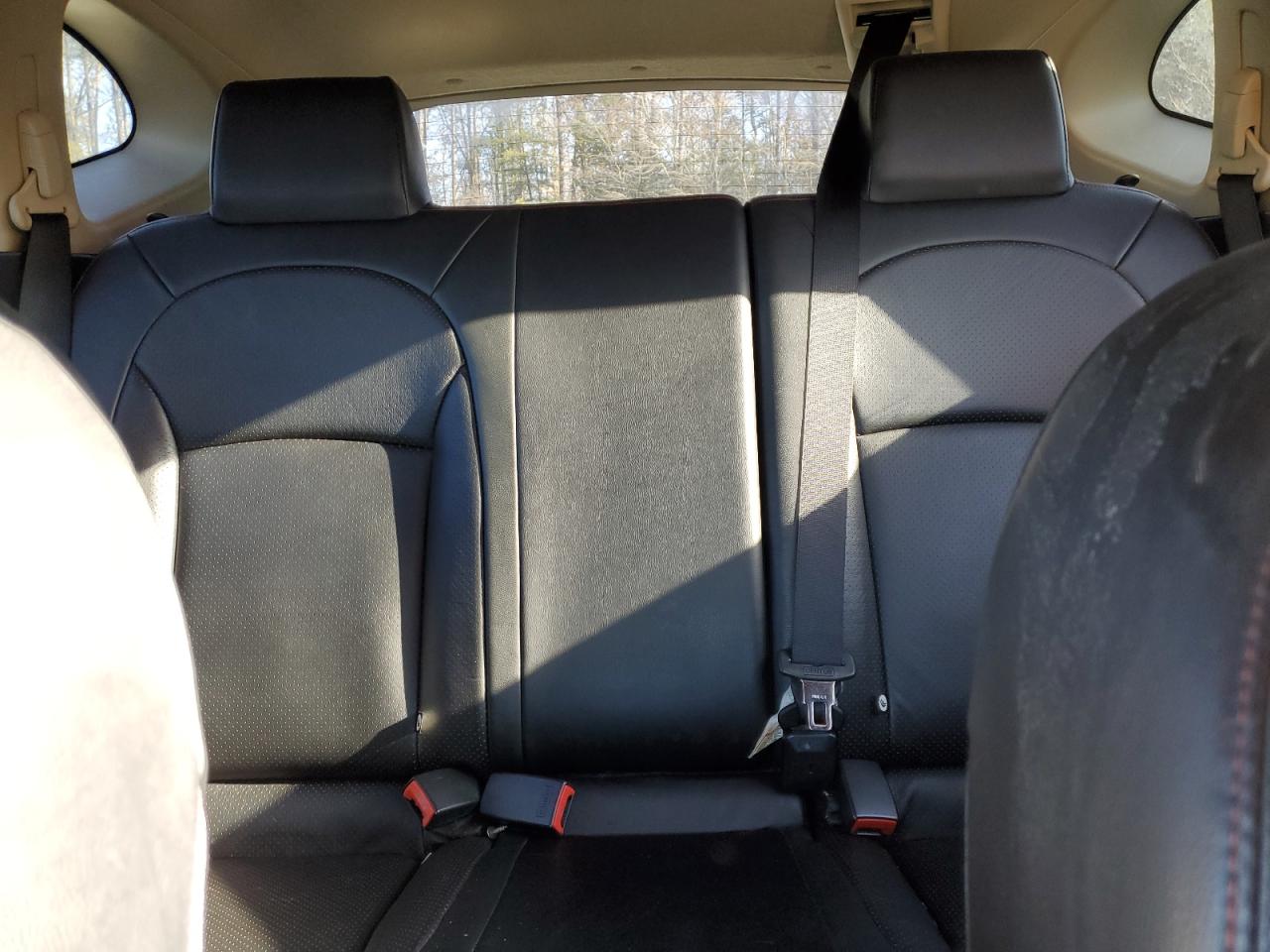 2011 Nissan Rogue - Image 10