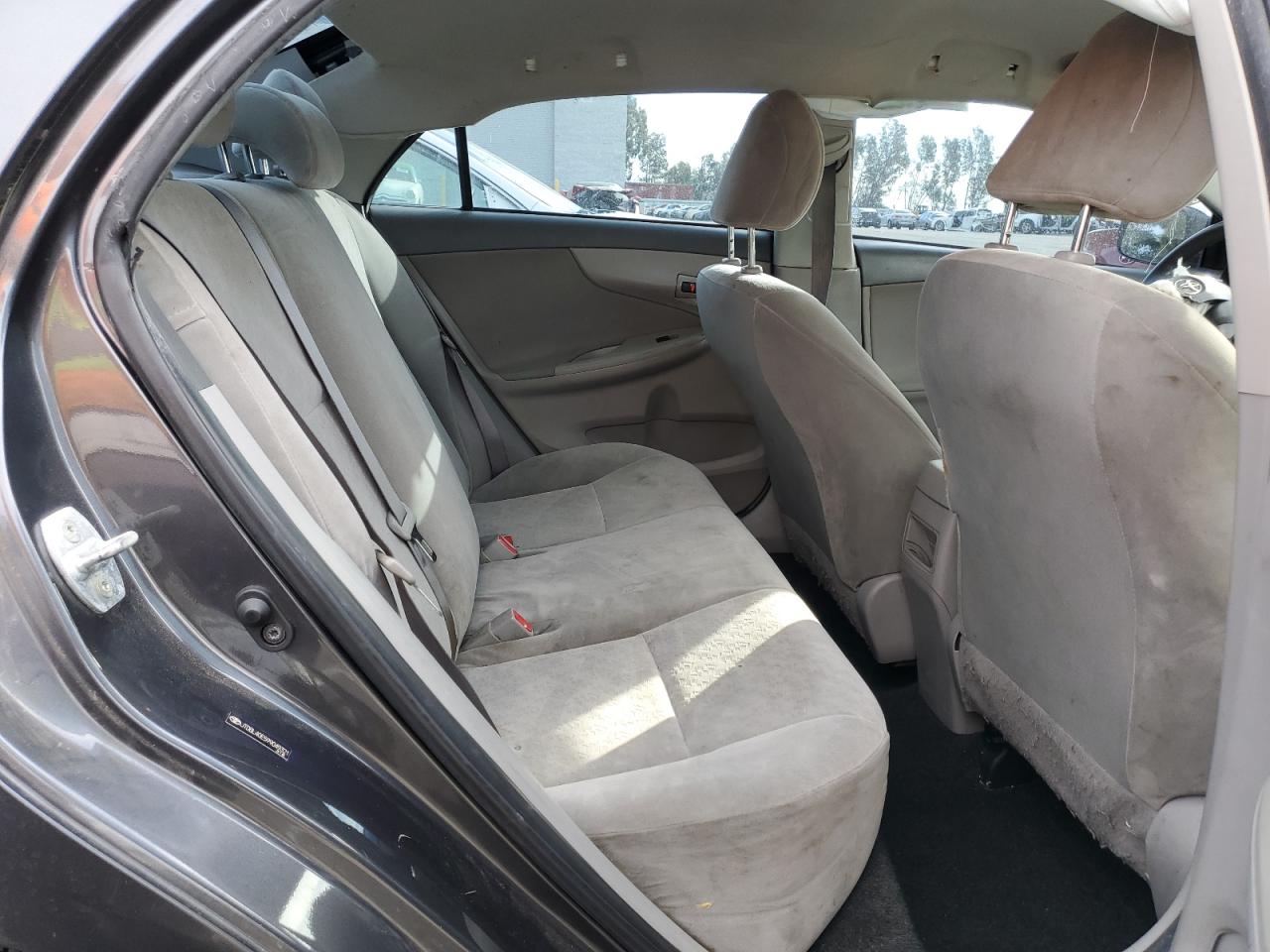 2009 Toyota Corolla Base VIN: JTDBL40E599049321 Lot: 41473325