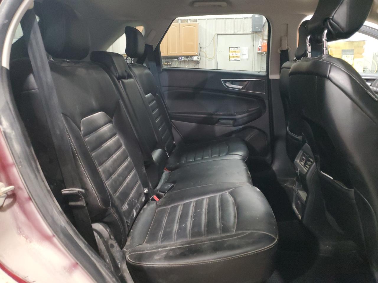 2018 Ford Edge - Image 11