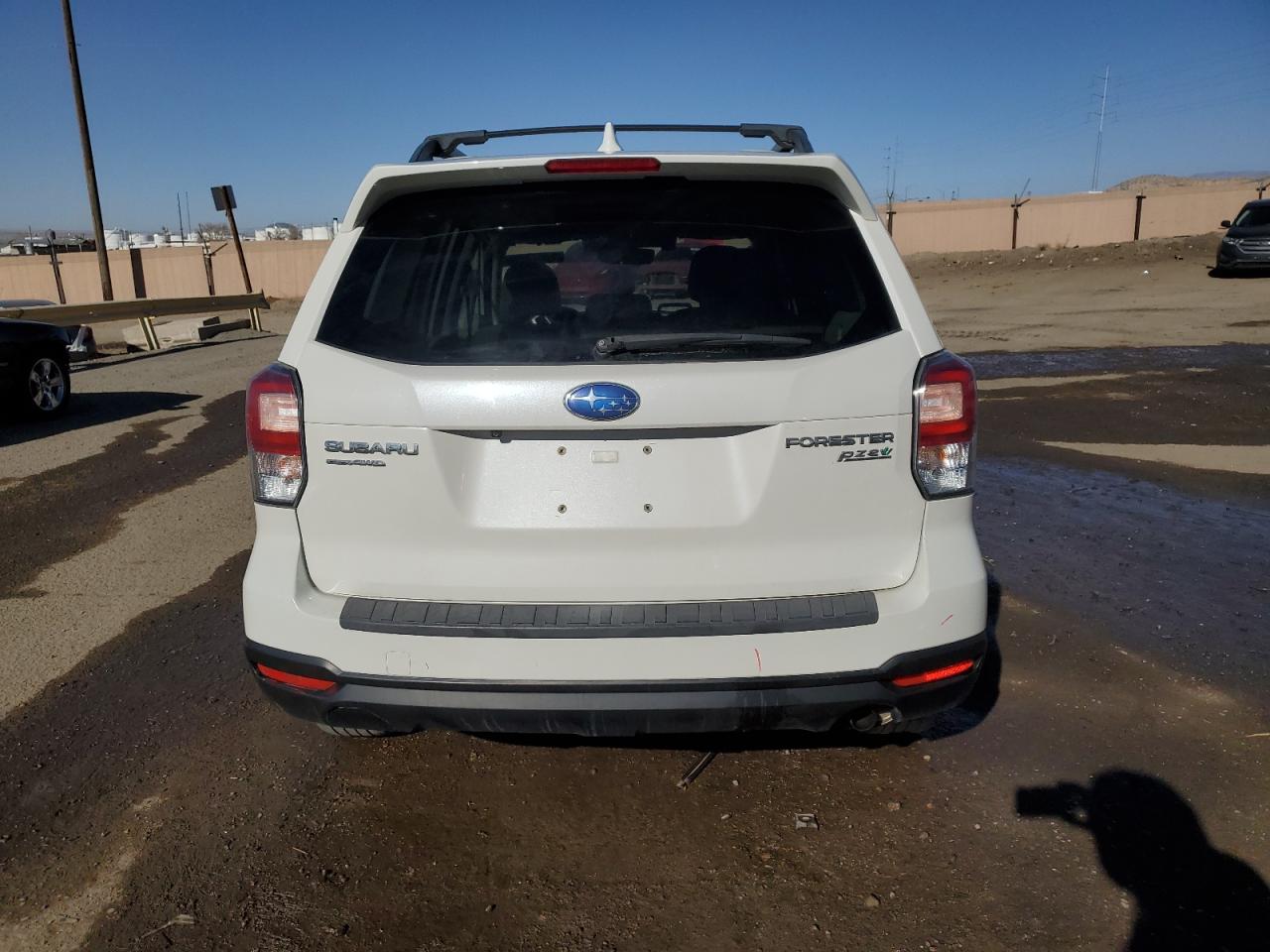 2017 Subaru Forester - Image 6