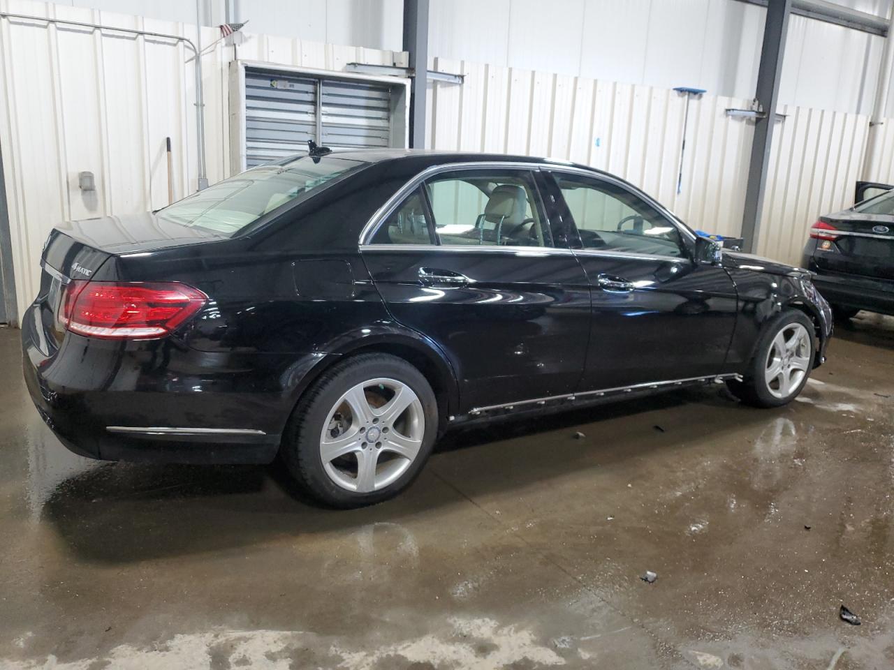 2014 Mercedes-Benz E-klasse - Image 3