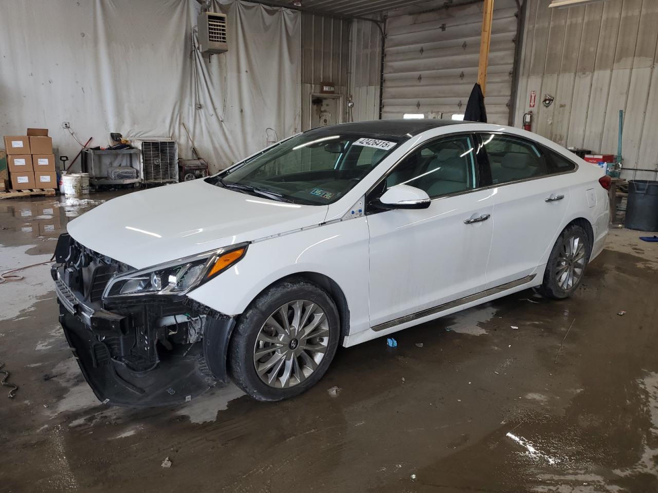 2015 Hyundai Sonata - Image 1