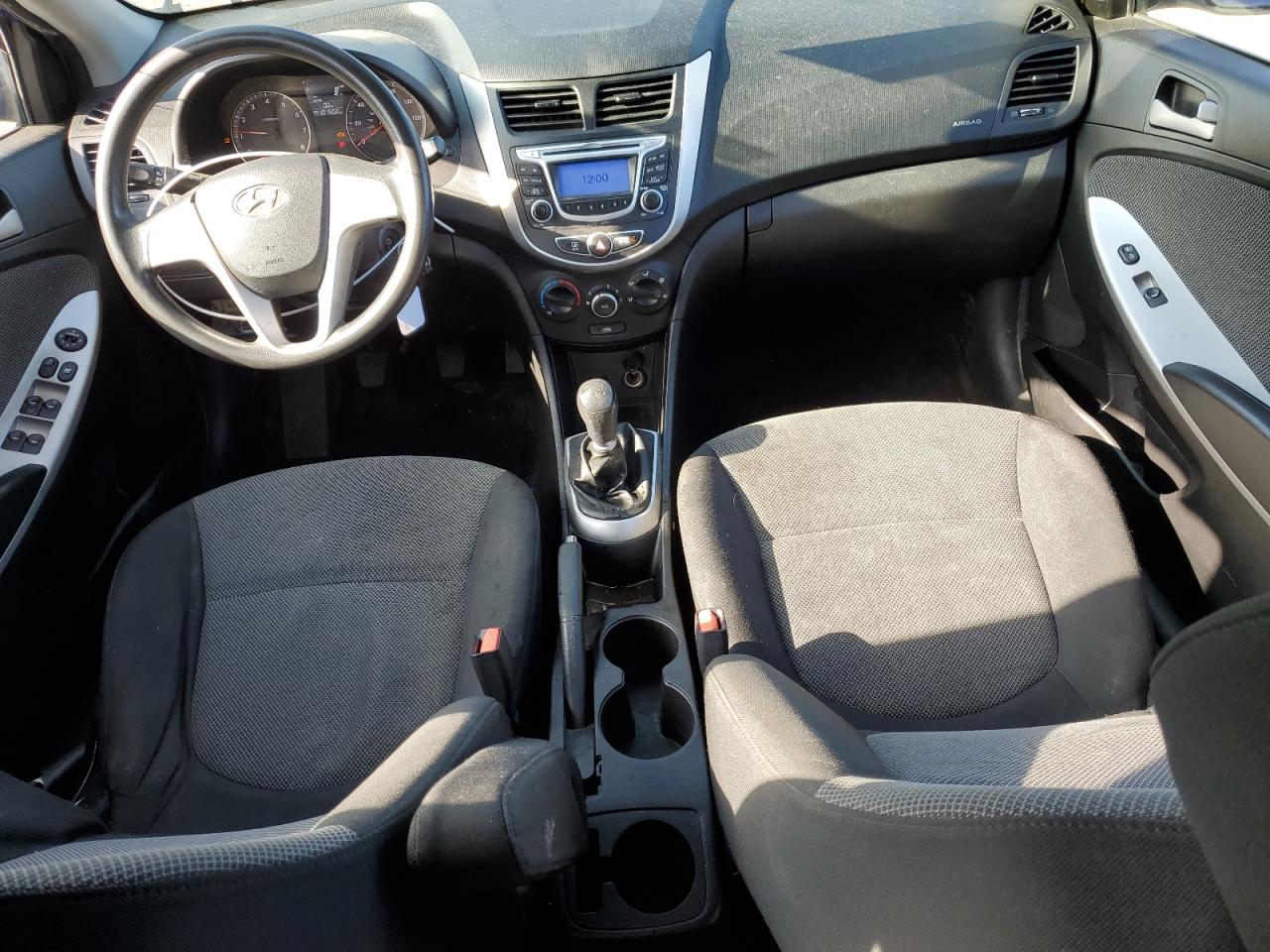 2013 Hyundai Accent - Image 8
