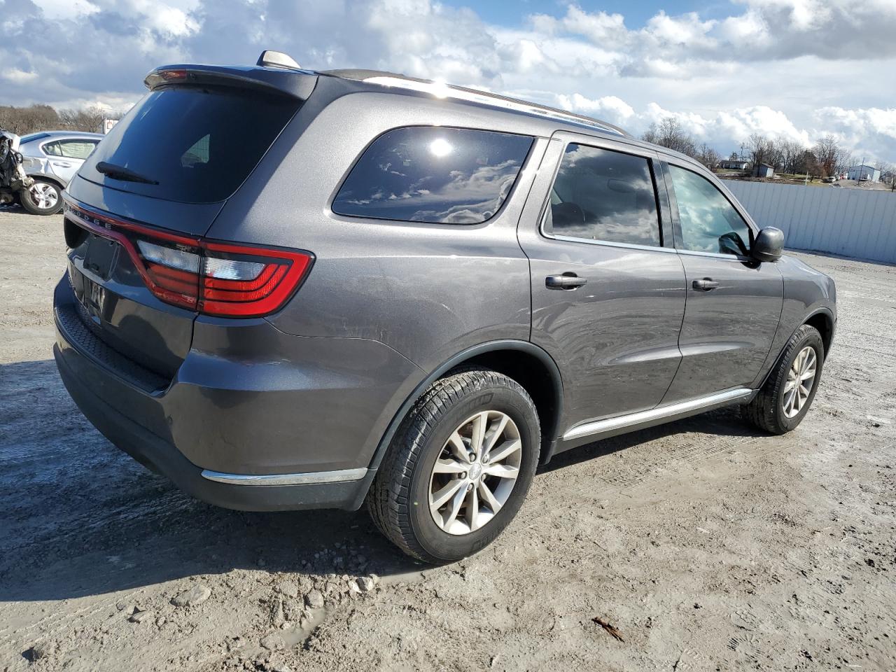 2017 Dodge Durango - Image 3
