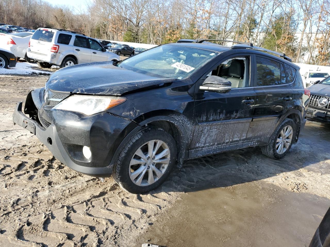 2015 Toyota RAV 4 - Image 1