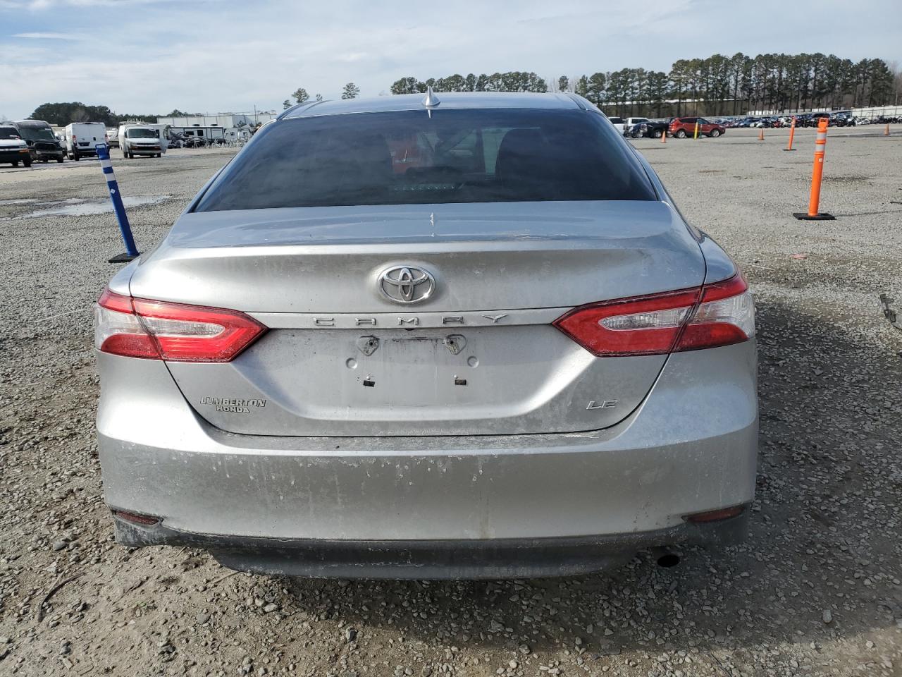 2020 Toyota Camry - Image 6