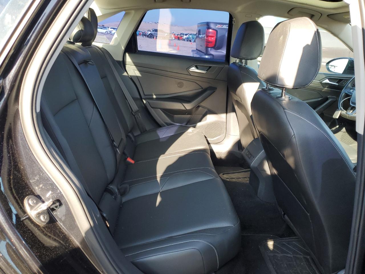 2019 Volkswagen Jetta - Image 10