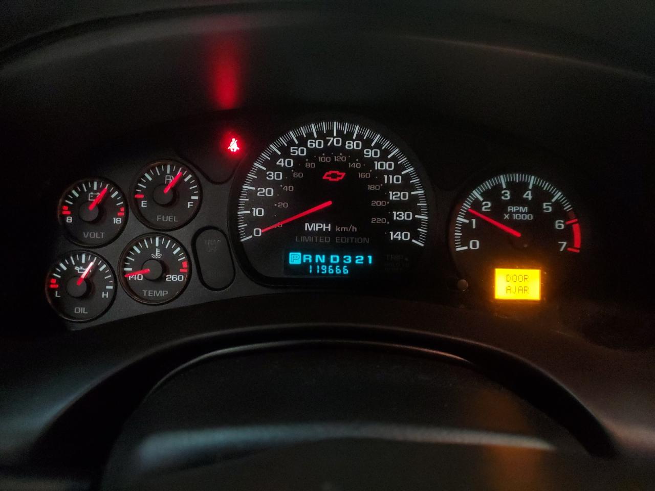 2002 Chevrolet Monte Carlo - Image 9