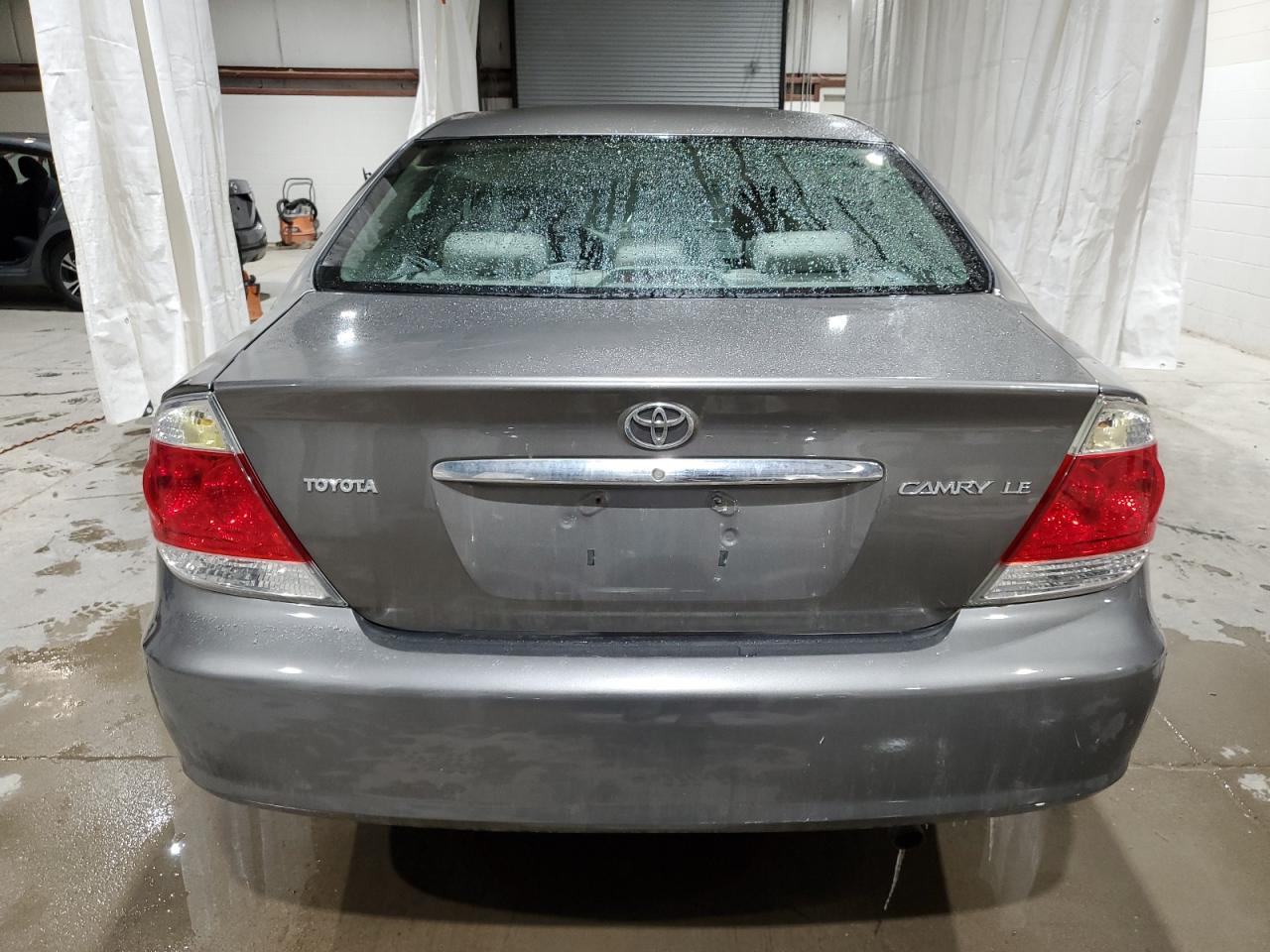 2005 Toyota Camry - Image 6