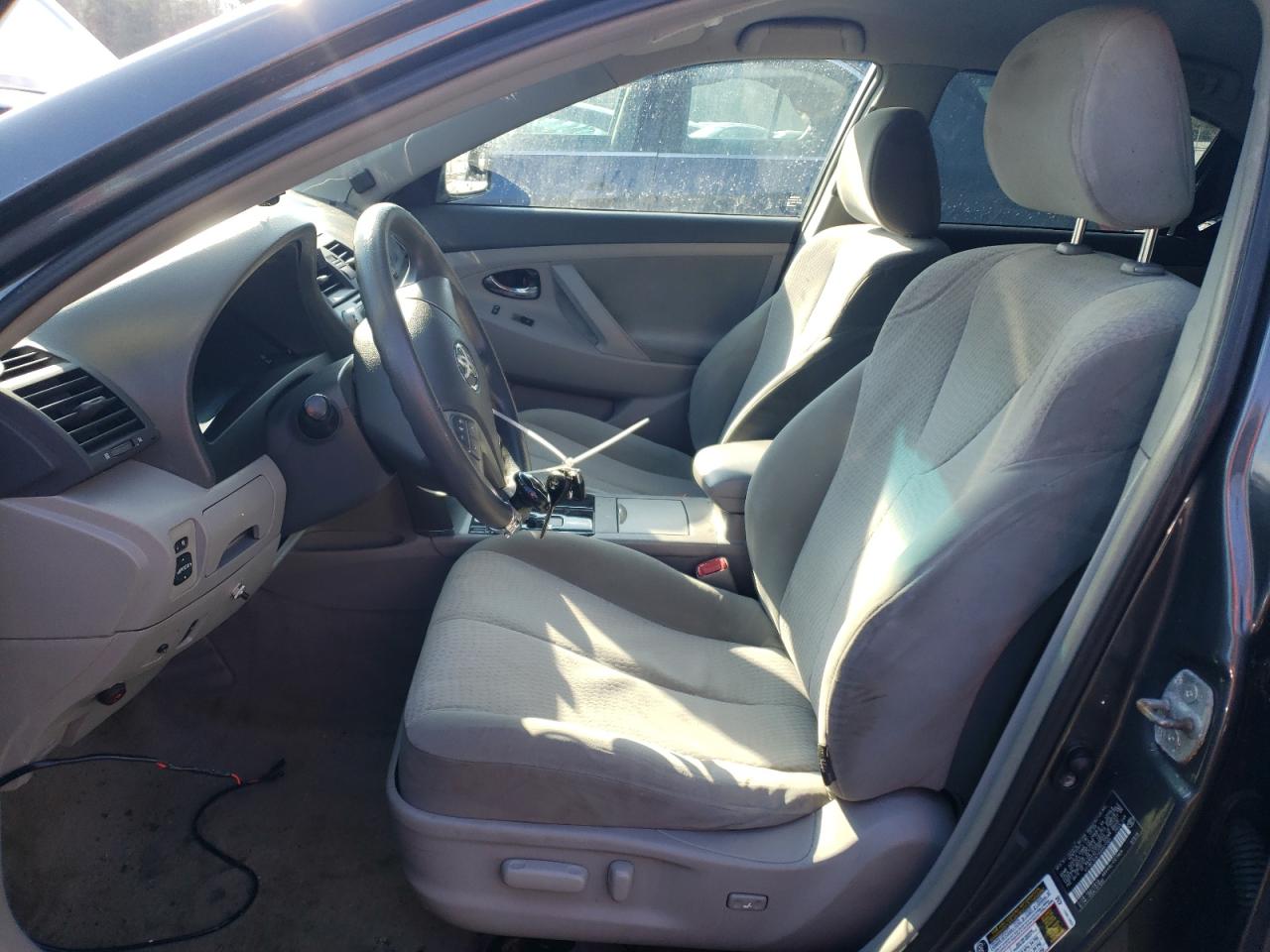 2010 Toyota Camry - Image 7